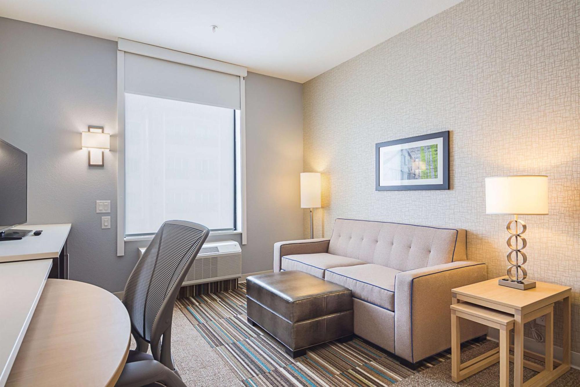 Home2 Suites By Hilton Dallas Grand Prairie Bagian luar foto