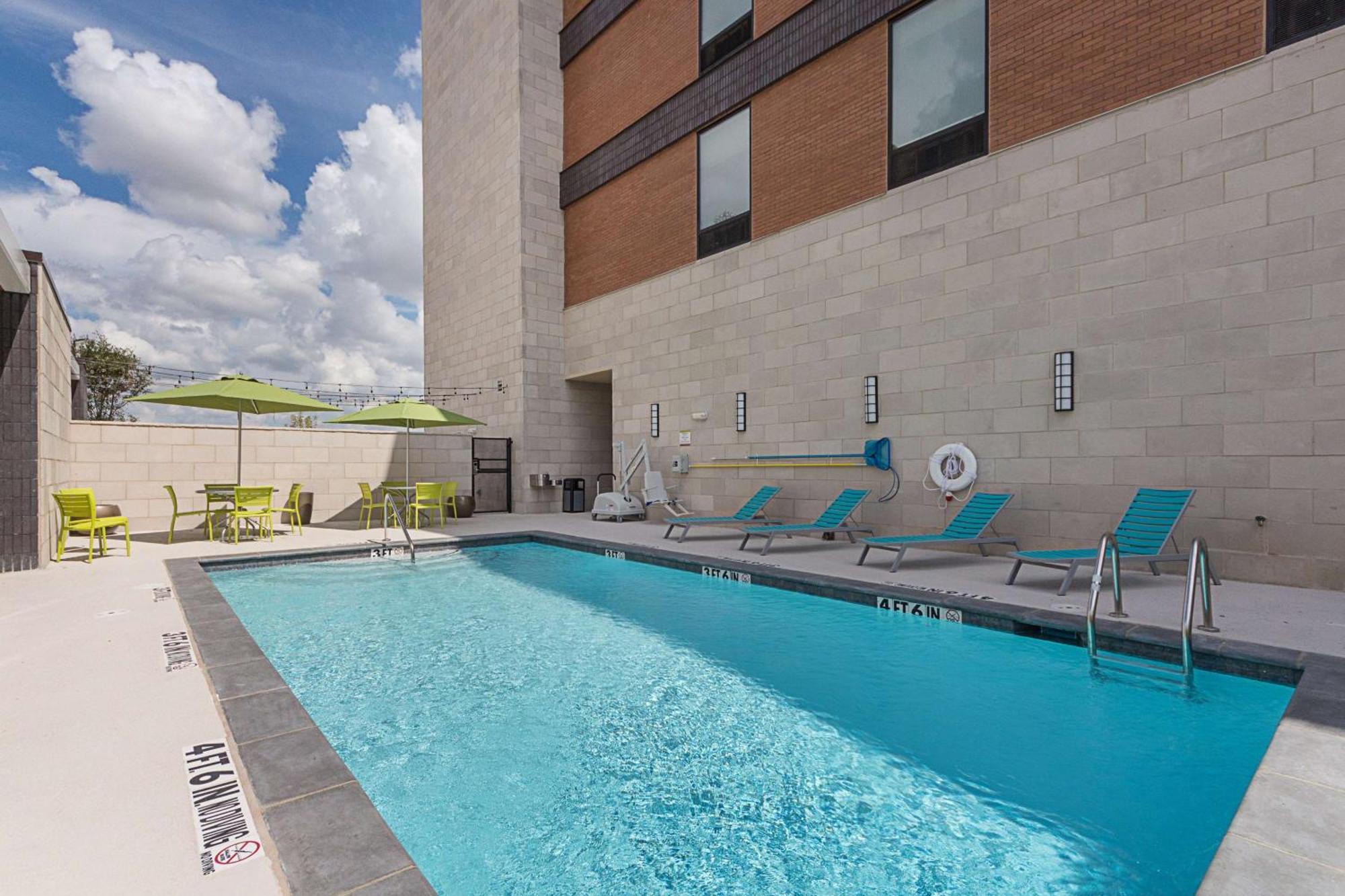 Home2 Suites By Hilton Dallas Grand Prairie Bagian luar foto