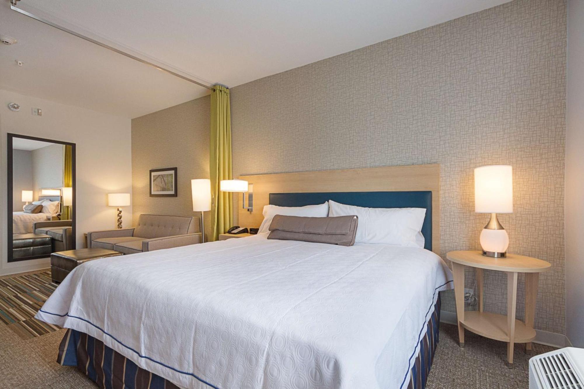 Home2 Suites By Hilton Dallas Grand Prairie Bagian luar foto
